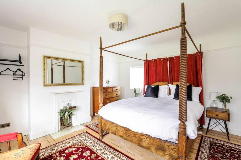 Duke Of York Cottage, Port Sunlight - Stanley-Stays Уиръл Екстериор снимка